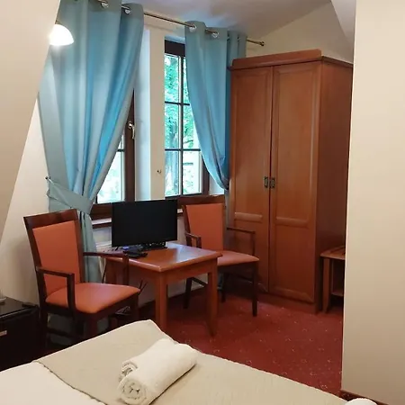 Toskana * بوغورزيلكا